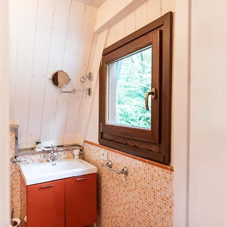 Dolf - Ombrosa * Isola (Macerata)